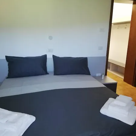 Pensión Con Mario E Almerina Frascaro (Perugia)